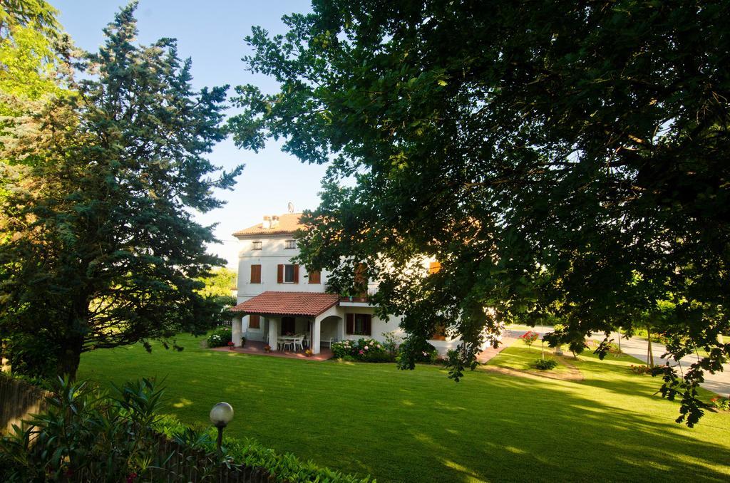 イェージ La Coccinella Bed & Breakfast エクステリア 写真